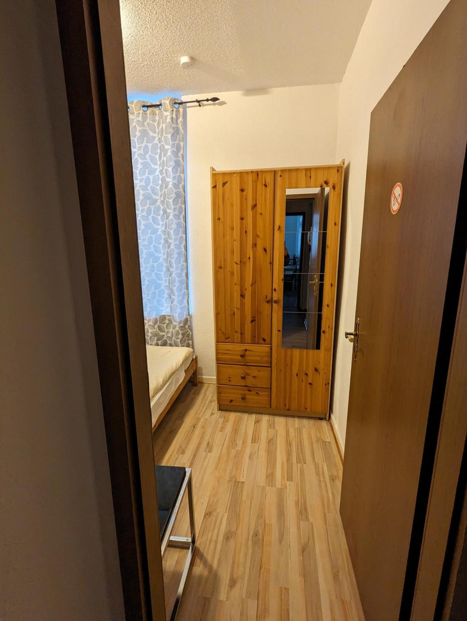Apartment Im Luisenviertel - Gruen Wuppertal Kültér fotó